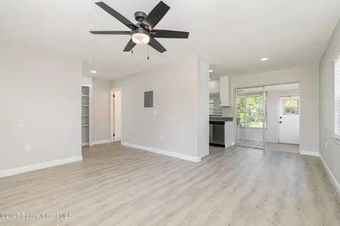 122 Niemira Avenue Indialantic FL 32903