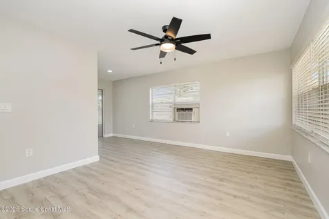 122 Niemira Avenue Indialantic FL 32903