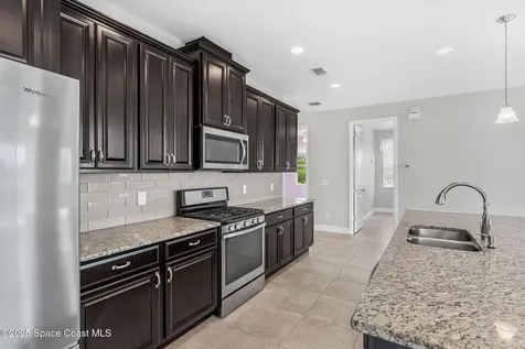 7427 Bluemink Lane Melbourne FL 32940