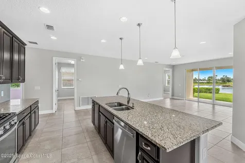7427 Bluemink Lane Melbourne FL 32940