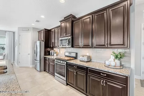 7427 Bluemink Lane Melbourne FL 32940