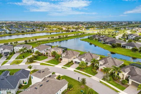 7427 Bluemink Lane Melbourne FL 32940