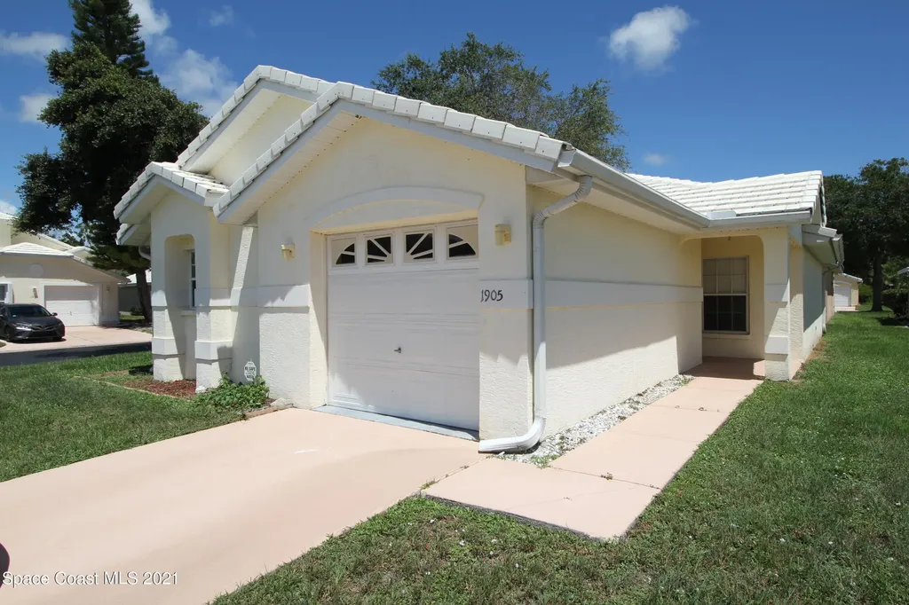 1905 Myrtle Court NE Palm Bay FL 32905