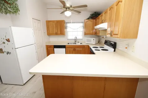 1905 Myrtle Court NE Palm Bay FL 32905