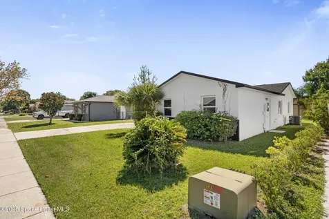 1430 Sara L Street Kissimmee FL 34744