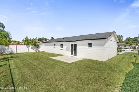 1430 Sara L Street Kissimmee FL 34744
