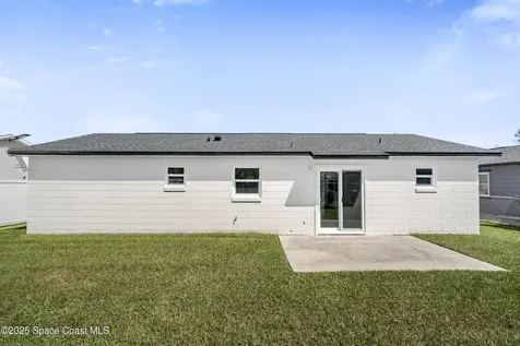 1430 Sara L Street Kissimmee FL 34744