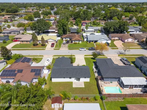 1430 Sara L Street Kissimmee FL 34744