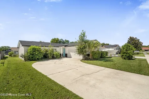 1430 Sara L Street Kissimmee FL 34744