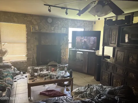 726 Cleaves Street SE Palm Bay FL 32909