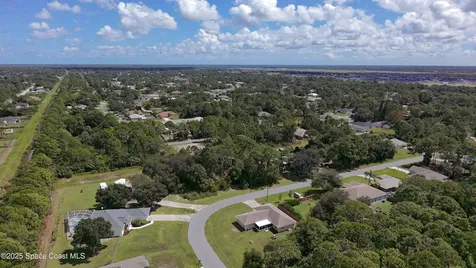 895 Tedder Road SE Palm Bay FL 32909