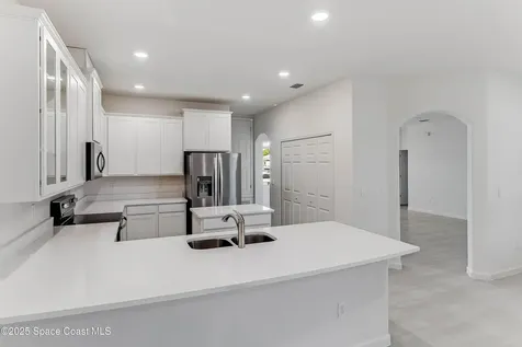 7075 Serpentine Court Grant-valkaria FL 32949