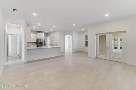 7075 Serpentine Court Grant-valkaria FL 32949