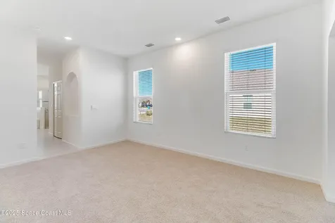 7075 Serpentine Court Grant-valkaria FL 32949