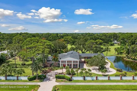 2195 S Courtenay Parkway Merritt Island FL 32952
