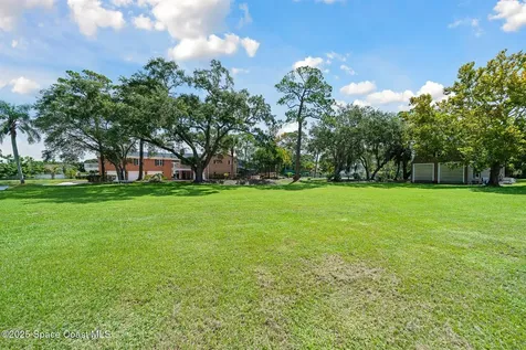 2195 S Courtenay Parkway Merritt Island FL 32952
