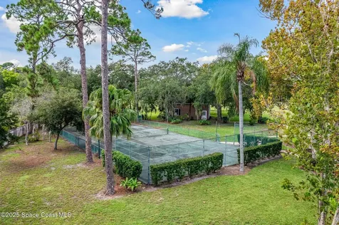 2195 S Courtenay Parkway Merritt Island FL 32952