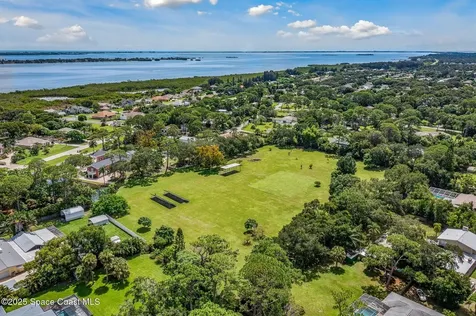 2195 S Courtenay Parkway Merritt Island FL 32952