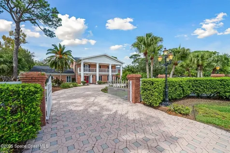 2195 S Courtenay Parkway Merritt Island FL 32952