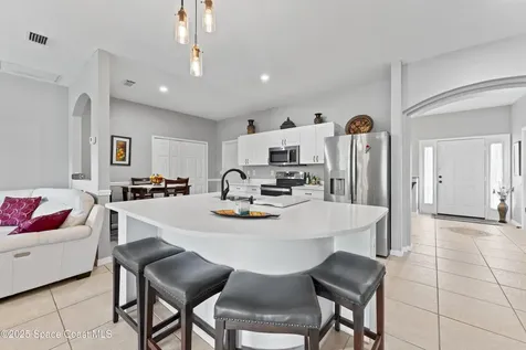 813 Del Mar Circle Melbourne FL 32904