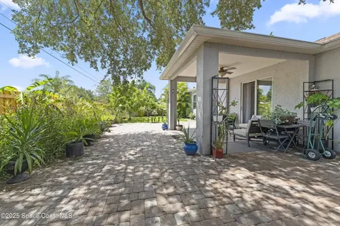 813 Del Mar Circle Melbourne FL 32904