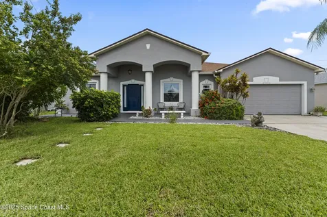 813 Del Mar Circle Melbourne FL 32904