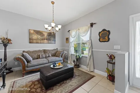 813 Del Mar Circle Melbourne FL 32904