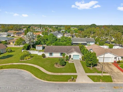 12010 Chervil Court Orlando FL 32837