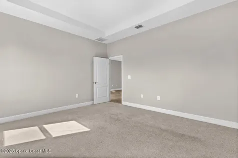 529 Tejon Avenue SW Palm Bay FL 32908