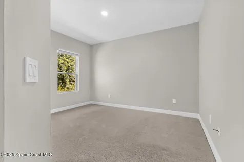 529 Tejon Avenue SW Palm Bay FL 32908
