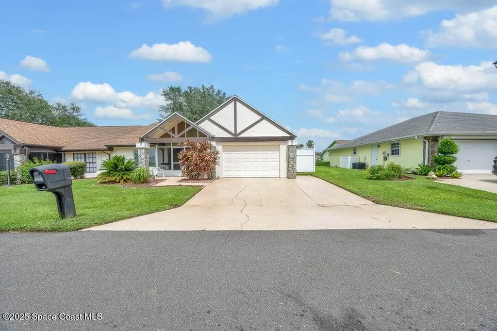 211 Brentwood Drive N Lake Placid FL 33852