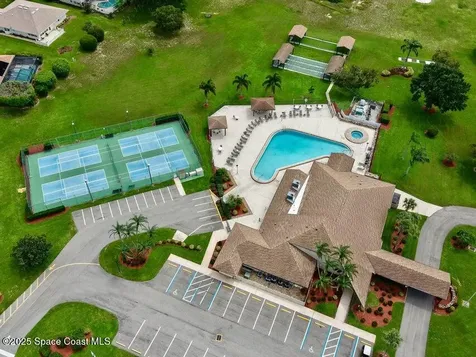 211 Brentwood Drive N Lake Placid FL 33852
