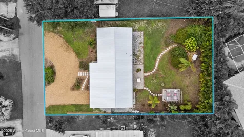 320 Avenida De La Vista Indialantic FL 32903
