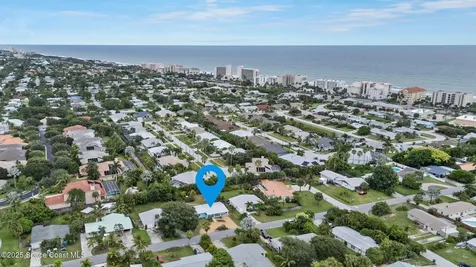 320 Avenida De La Vista Indialantic FL 32903