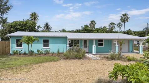 320 Avenida De La Vista Indialantic FL 32903