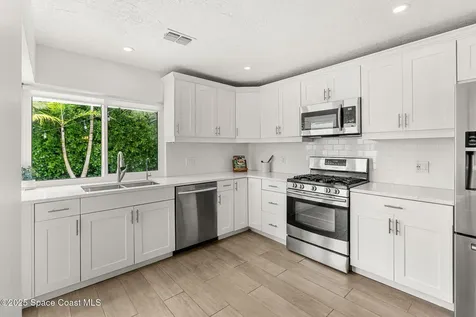 408 Penguin Drive Satellite Beach FL 32937