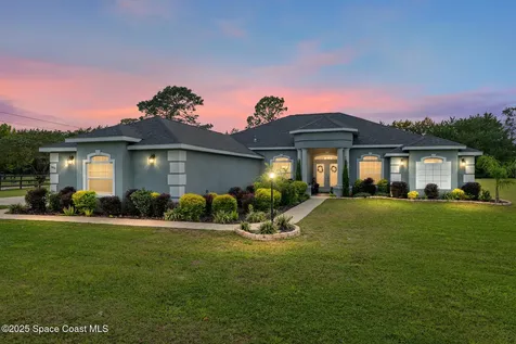 5450 NE 61st Avenue Road Silver Springs FL 34488