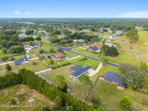 5450 NE 61st Avenue Road Silver Springs FL 34488