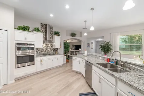 5450 NE 61st Avenue Road Silver Springs FL 34488