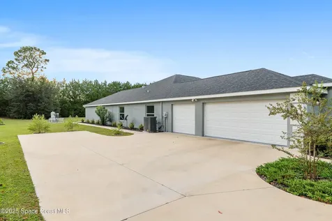 5450 NE 61st Avenue Road Silver Springs FL 34488