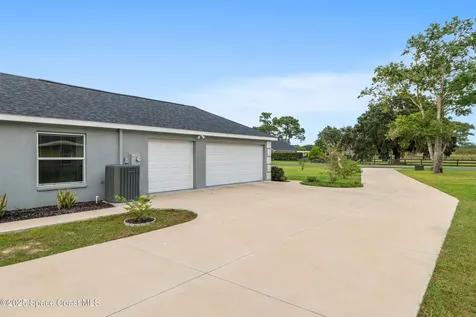 5450 NE 61st Avenue Road Silver Springs FL 34488