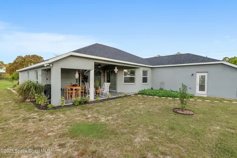 5450 NE 61st Avenue Road Silver Springs FL 34488