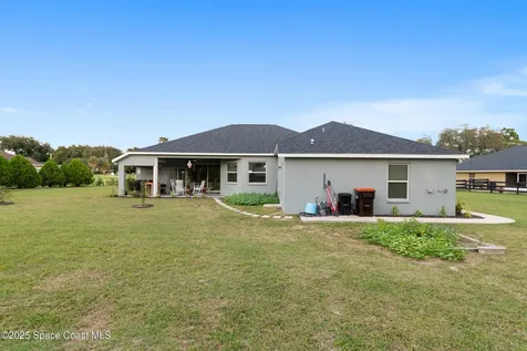 5450 NE 61st Avenue Road Silver Springs FL 34488