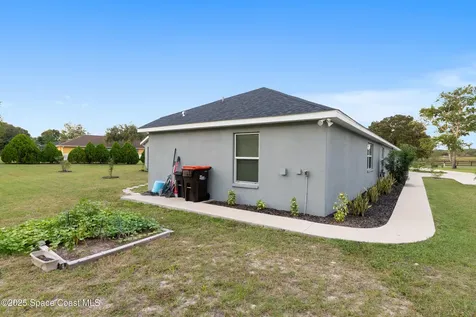 5450 NE 61st Avenue Road Silver Springs FL 34488