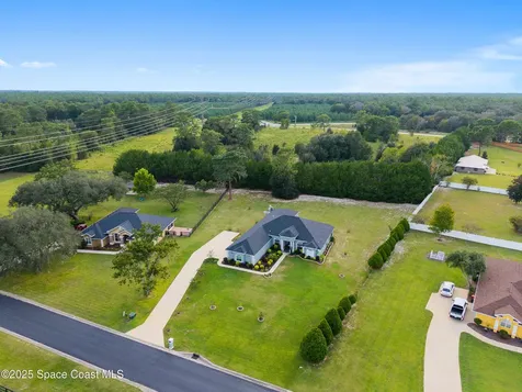5450 NE 61st Avenue Road Silver Springs FL 34488