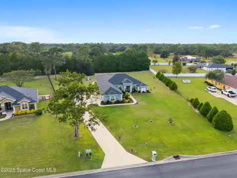 5450 NE 61st Avenue Road Silver Springs FL 34488