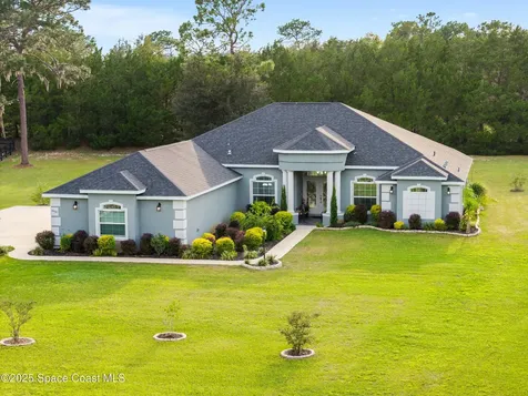 5450 NE 61st Avenue Road Silver Springs FL 34488
