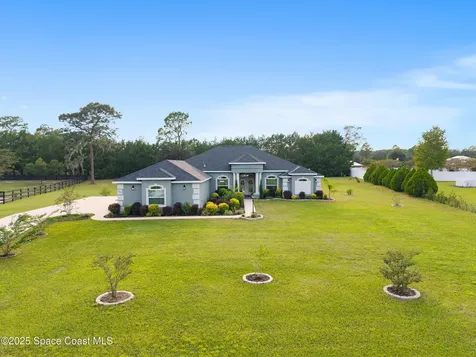 5450 NE 61st Avenue Road Silver Springs FL 34488