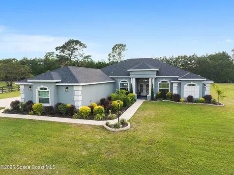 5450 NE 61st Avenue Road Silver Springs FL 34488