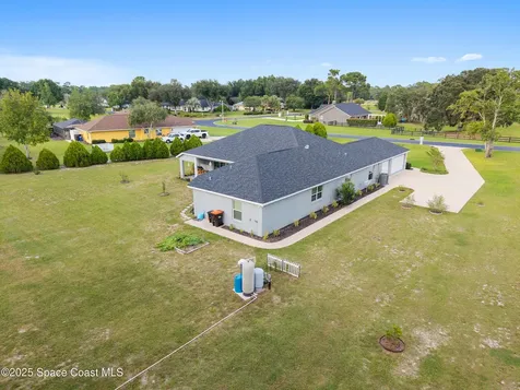 5450 NE 61st Avenue Road Silver Springs FL 34488